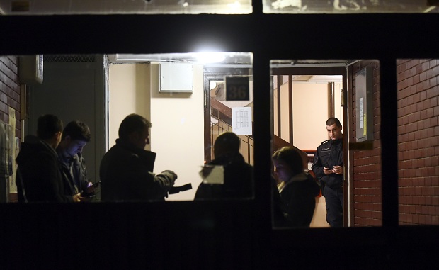 ХОРОР НА ЗВЕЗДАРИ: Пронађени упуцани отац и син